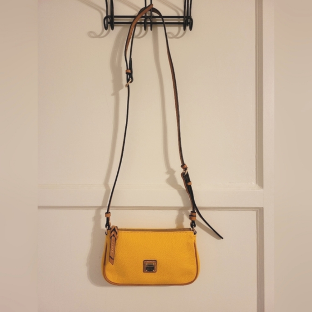 Vtg Dooney and Bourke yellow crossbody